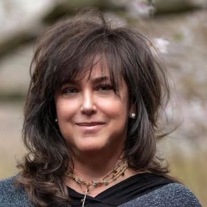 Meet your Posher, Lili